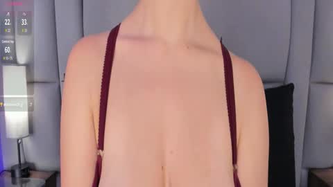 lexiee__ online show from March 6, 12:12 pm