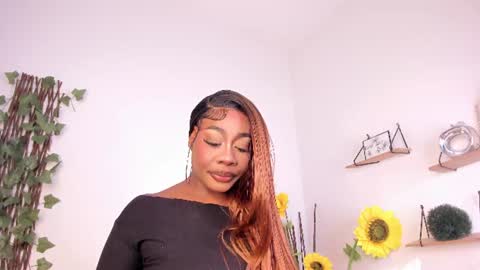 Snapshot of lexieegrey chatting on July 14, 2:45 pm Lexieegrey online show from July 14, 2:45 pm