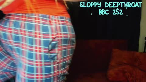 Snapshot of lexiegcup chatting on December 10, 4:06 pm Alexandra online show from December 10, 4:06 pm