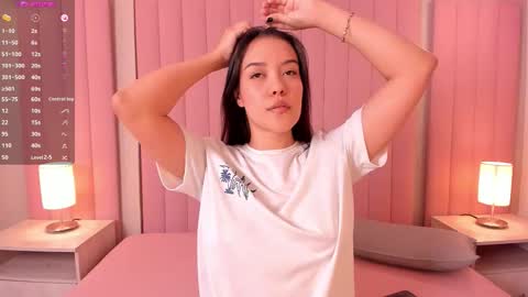 Lexie Thompson  online show from March 13, 12:12 pm