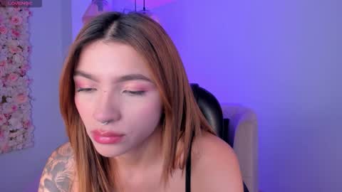 Lexie  online show from October 1, 6:25 pm