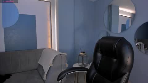 Lexie  online show from October 6, 6:38 pm