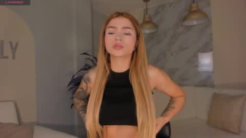 Lexie  online show from February 14, 12:35 pm