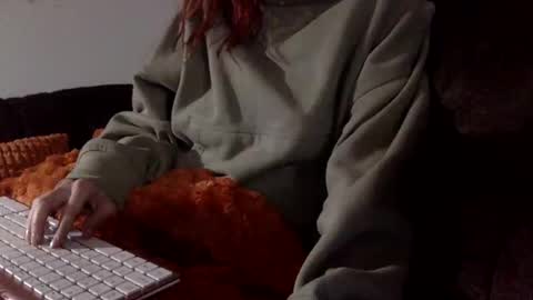 Alexia L. online show from November 15, 6:11 am