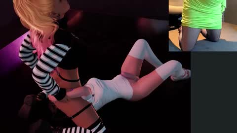 Snapshot of lexusrosexxx chatting on October 23, 12:15 pm lexusrosexxx online show from October 23, 12:15 pm