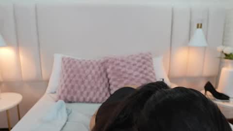 Snapshot of lexxi_gb chatting on May 22, 11:10 pm lexxi_gb online show from May 22, 11:10 pm