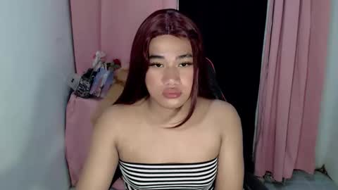 Snapshot of lexy_babexxx chatting on April 3, 7:50 am lexy_babexxx online show from April 3, 7:50 am
