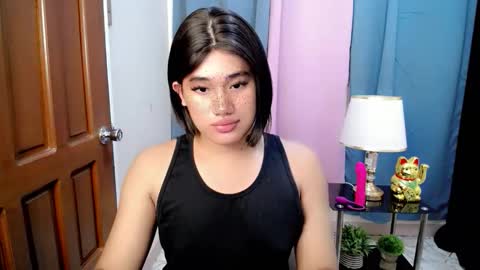 Snapshot of lexy_babexxx chatting on April 26, 9:51 am lexy_babexxx online show from April 26, 9:51 am