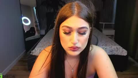 Snapshot of lexy_gilbert chatting on July 27, 9:27 am Lexy Gilbert online show from July 27, 9:27 am