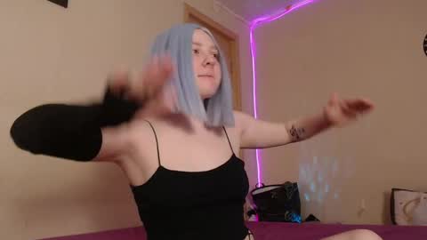 Snapshot of lexy_l0vy chatting on April 25, 6:38 am LexxxY online show from April 25, 6:38 am