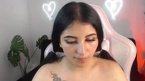 Snapshot of lexy_storm_18 chatting on October 16, 9:05 pm lexy_storm_18 online show from October 16, 9:05 pm