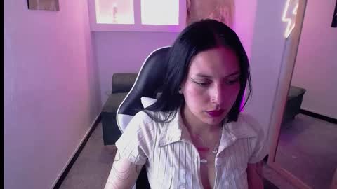 Snapshot of lexy_veth chatting on November 14, 6:39 pm lexy_veth online show from November 14, 6:39 pm