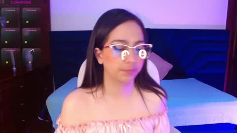 Snapshot of lexyblaze_ chatting on May 26, 11:06 am lexyblaze_ online show from May 26, 11:06 am