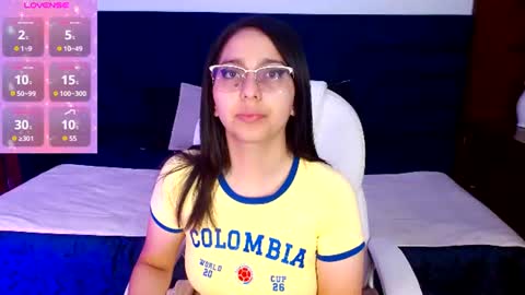 Snapshot of lexyblaze_ chatting on July 7, 11:25 am lexyblaze_ online show from July 7, 11:25 am