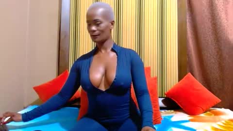 Silindile Caroline Madlala online show from December 20, 7:21 pm