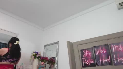 Snapshot of lexyrene chatting on July 14, 8:19 am Adina online show from July 14, 8:19 am