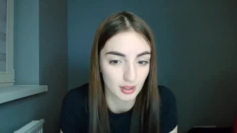 Snapshot of leya_soft chatting on January 18, 8:01 pm leya_soft online show from January 18, 8:01 pm