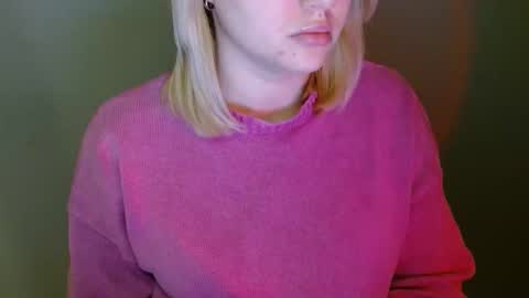 Leyla online show from February 5, 6:12 pm