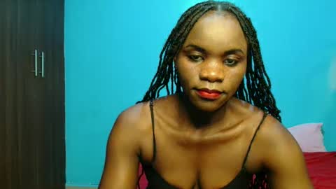 Snapshot of leyla_maya chatting on October 4, 1:53 pm Maya online show from October 4, 1:53 pm