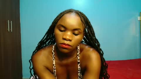 Snapshot of leyla_maya chatting on October 5, 3:54 pm Maya online show from October 5, 3:54 pm