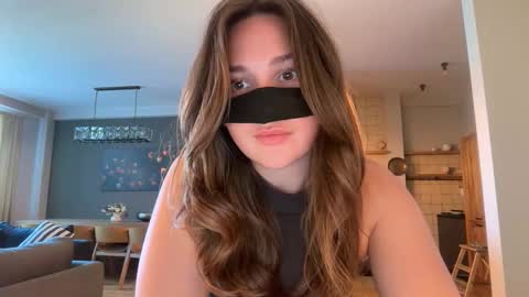 Snapshot of leyla_on_sport chatting on September 21, 10:06 am Leyla online show from September 21, 10:06 am