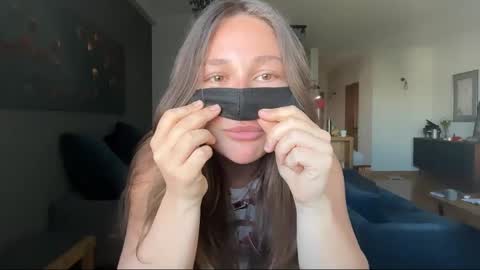 Leyla online show from May 17, 12:56 pm