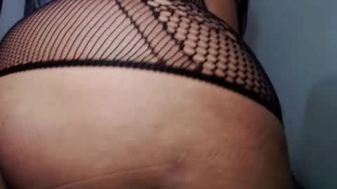 leyli_ass online show from October 12, 1:37 am