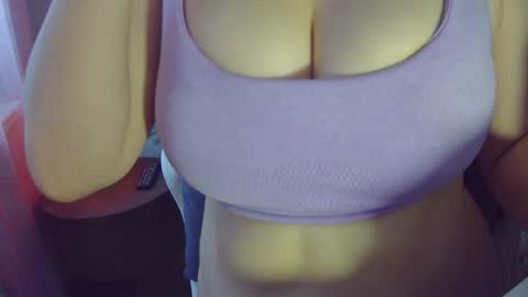 Leysun7 online show from March 17, 1:36 pm