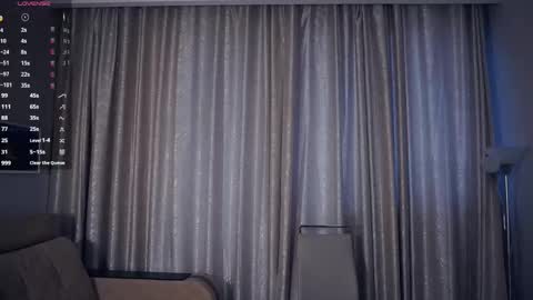 Snapshot of lezlieimeson chatting on January 13, 7:02 am Adeline Di or just cute girl3 online show from January 13, 7:02 am