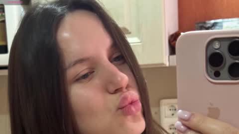 Snapshot of lezlieimeson chatting on February 12, 7:20 pm Adeline Di or just cute girl3 online show from February 12, 7:20 pm