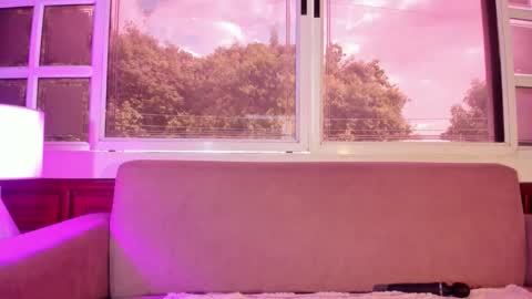 LEZY online show from September 10, 7:47 pm