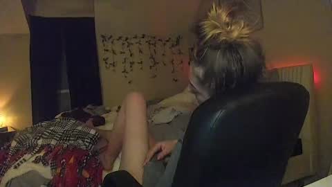 Hornystonerchick online show from February 21, 8:51 am