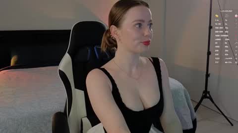 Linda my FANSLY  red fury online show from September 15, 12:32 am