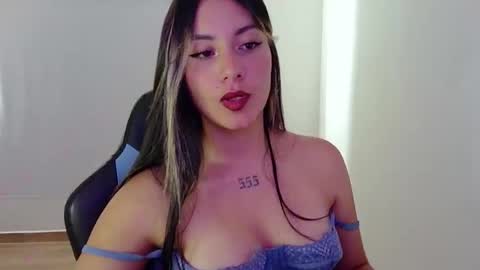 Lia  online show from February 4, 7:42 pm