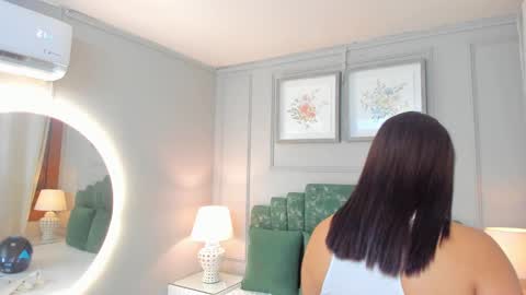 Snapshot of lia_ass chatting on December 29, 6:49 pm Liss 3 online show from December 29, 6:49 pm