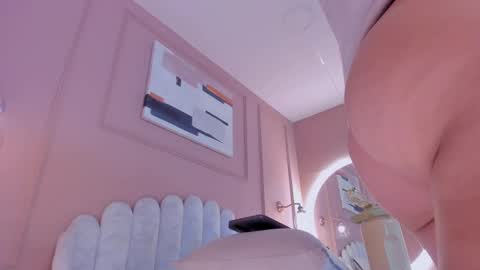 Snapshot of lia_ass chatting on February 8, 4:25 pm Liss 3 online show from February 8, 4:25 pm