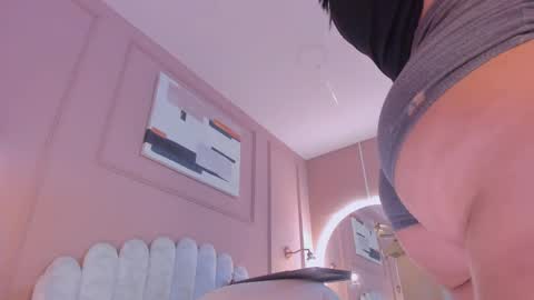Snapshot of lia_ass chatting on February 26, 7:27 pm Liss 3 online show from February 26, 7:27 pm