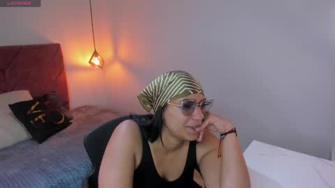 Snapshot of lia_blake_ chatting on May 18, 12:22 pm LIA online show from May 18, 12:22 pm
