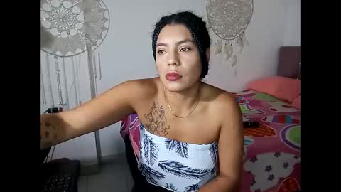 Lia online show from April 11, 7:29 pm