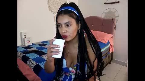 Lia online show from April 16, 5:25 pm