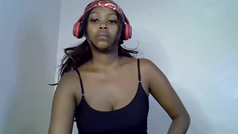 lia online show from October 21, 1:12 pm