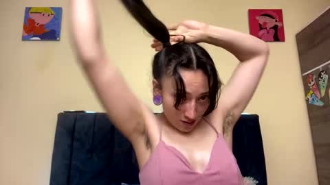 Little Queen Lia  online show from March 12, 11:22 pm