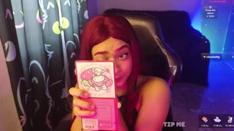 Snapshot of lia_varel chatting on May 9, 1:27 pm lia_varel online show from May 9, 1:27 pm