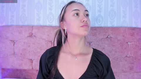 Snapshot of liaa_18 chatting on September 12, 3:39 am Liaa online show from September 12, 3:39 am