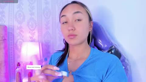 Snapshot of liaa_18 chatting on October 11, 4:22 am Liaa online show from October 11, 4:22 am