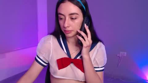 Snapshot of liaa_cute_ chatting on December 16, 2:38 am lia online show from December 16, 2:38 am