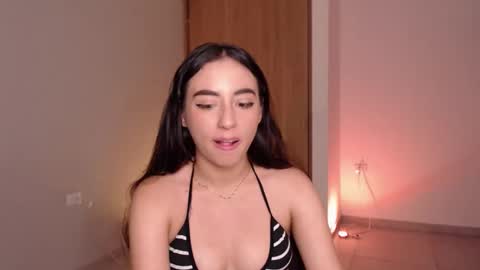 Snapshot of liaa_cute_ chatting on March 4, 1:55 am lia online show from March 4, 1:55 am