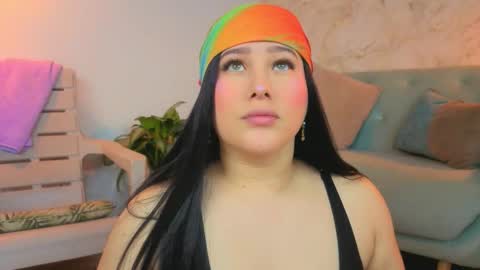 Lia Cox online show from February 22, 3:40 am