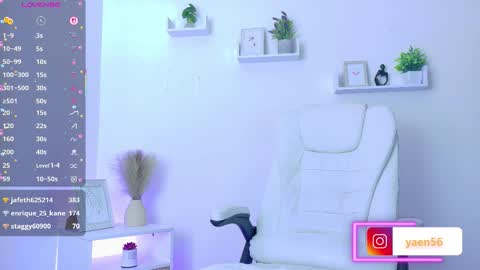 Snapshot of liah__19 chatting on February 3, 2:53 am liah__19 online show from February 3, 2:53 am