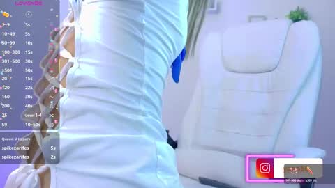 Snapshot of liah__19 chatting on February 22, 12:23 am liah__19 online show from February 22, 12:23 am